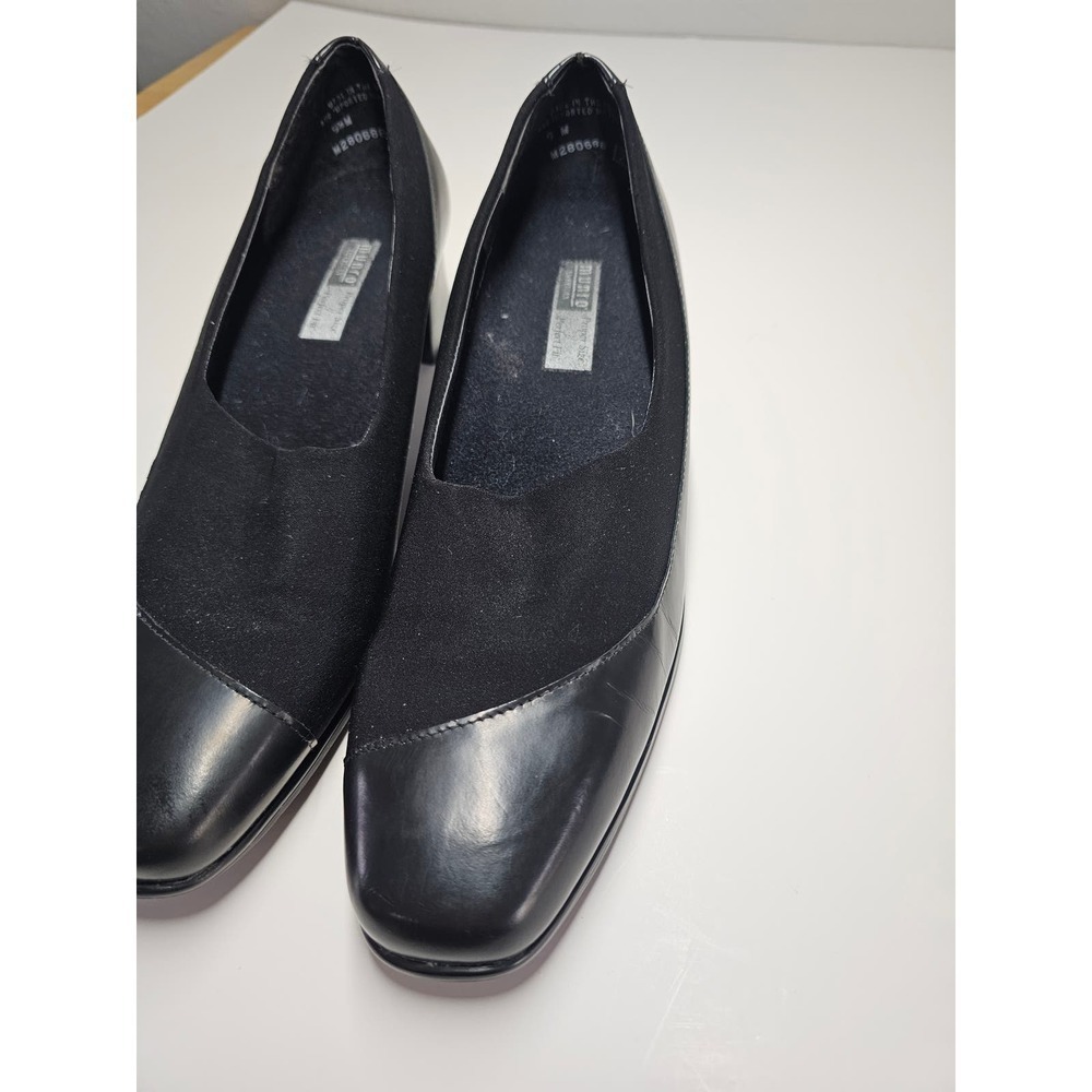 Munro shoe Munro American women's 9m black pump kitten heel